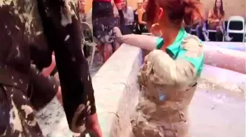 Struggling in the Mud Screencap 20 on www.sinx.com