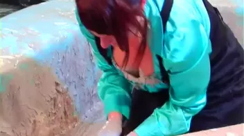 Struggling in the Mud Screencap 5 on www.sinx.com