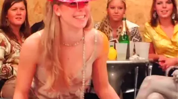 Struggling in the Mud Screencap 74 on www.sinx.com