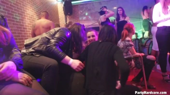 Party Hardcore Gone Crazy Vol. 35 Part 9 - Cam 1 Screencap 47 on www.sinx.com