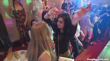 Party Hardcore Gone Crazy Vol. 34 Part 5 - Cam 1 Screencap 24 on www.sinx.com