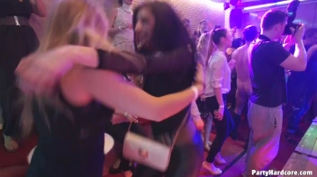Party Hardcore Gone Crazy Vol. 34 Part 5 - Cam 1 Screencap 25 on www.sinx.com