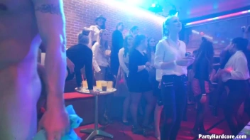 Party Hardcore Gone Crazy Vol. 34 Part 5 - Cam 1 Screencap 43 on www.sinx.com