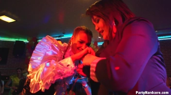 Party Hardcore Gone Crazy Vol. 36 Part 1 - Cam 2 Screencap 38 on www.sinx.com