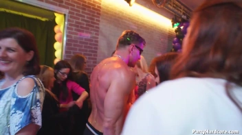 Party Hardcore Gone Crazy Vol. 38 Part 8 - Cam 1 Screencap 56 on www.sinx.com