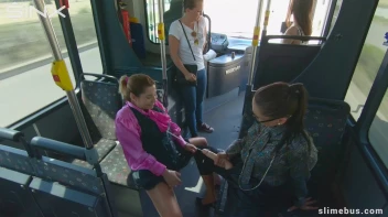 Babes Get Wet And Messy On The Bus Screencap 13 on www.sinx.com