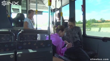 Babes Get Wet And Messy On The Bus Screencap 16 on www.sinx.com