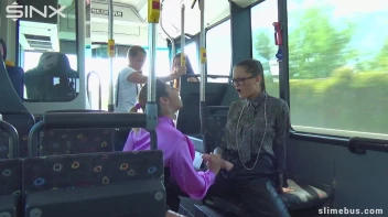 Babes Get Wet And Messy On The Bus Screencap 20 on www.sinx.com