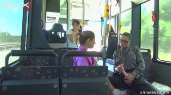 Babes Get Wet And Messy On The Bus Screencap 43 on www.sinx.com