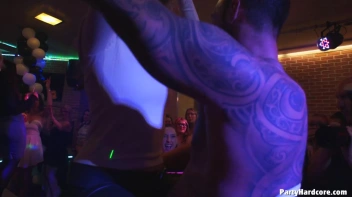 Party Hardcore Gone Crazy Vol. 37 Part 3 - Cam 3 Screencap 19 on www.sinx.com