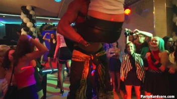 Party Hardcore Gone Crazy Vol. 37 Part 3 - Cam 3 Screencap 31 on www.sinx.com