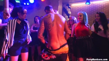 Party Hardcore Gone Crazy Vol. 37 Part 3 - Cam 3 Screencap 8 on www.sinx.com