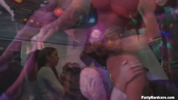 Party Hardcore Gone Crazy Vol. 29 Part 7 - Cam 4 Screencap 57 on www.sinx.com
