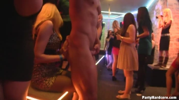 Party Hardcore Gone Crazy Vol. 11 Part 4 - Cam 1 Screencap 60 on www.sinx.com