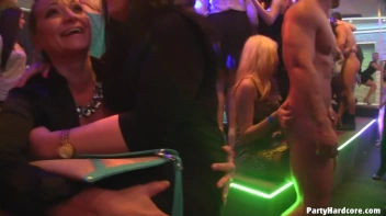 Party Hardcore Gone Crazy Vol. 11 Part 4 - Cam 1 Screencap 61 on www.sinx.com