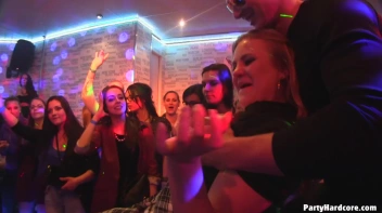 Party Hardcore Gone Crazy Vol. 11 Part 4 - Cam 1 Screencap 34 on www.sinx.com