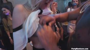 Party Hardcore Gone Crazy Vol. 29 Part 4 - Cam 2 Screencap 31 on www.sinx.com