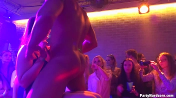 Party Hardcore Gone Crazy Vol. 40 Single Cut: Part 4 - Cam 1 Screencap 24 on www.sinx.com