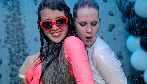 Top scene - The Wetlook Vibe Is Very Alive!