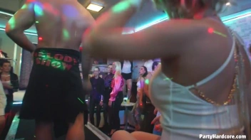 Party Hardcore Gone Crazy Vol. 29 Part 4 - Cam 1 Screencap 47 on www.sinx.com