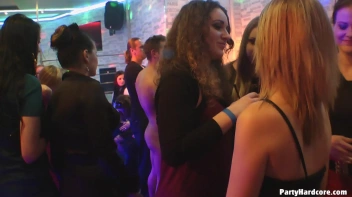 Party Hardcore Gone Crazy Vol. 11 Part 5 - Cam 4 Screencap 83 on www.sinx.com