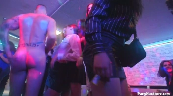 Party Hardcore Gone Crazy Vol. 29 Part 7 - Cam 1 Screencap 17 on www.sinx.com