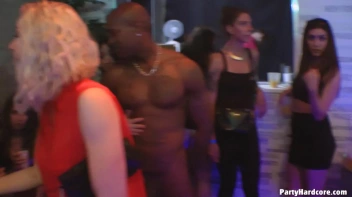 Party Hardcore Gone Crazy Vol. 12 Part 6 - Cam 4 Screencap 36 on www.sinx.com
