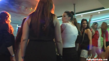 Party Hardcore Gone Crazy Vol. 12 Part 6 - Cam 4 Screencap 83 on www.sinx.com