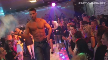 Party Hardcore Gone Crazy Vol. 15 Part 3 - Cam 4 Screencap 109 on www.sinx.com