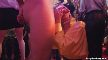 Party Hardcore Gone Crazy Vol. 38 Part 8 - Cam 3 Screencap 79 on www.sinx.com