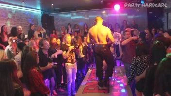 Party Hardcore Gone Crazy Vol. 15 Part 1 - Cam 4 Screencap 34 on www.sinx.com