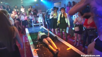 Party Hardcore Gone Crazy Vol. 35 Part 4 - Cam 1 Screencap 16 on www.sinx.com