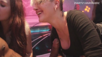 Party Hardcore Gone Crazy Vol. 24 Part 6 - Cam 1 Screencap 52 on www.sinx.com