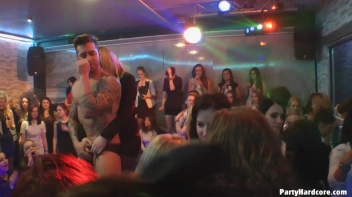 Party Hardcore Gone Crazy Vol. 11 Part 3 - Cam 4 Screencap 69 on www.sinx.com