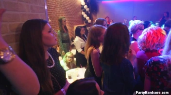 Party Hardcore Gone Crazy Vol. 37 Part 1 - Cam 2 Screencap 38 on www.sinx.com