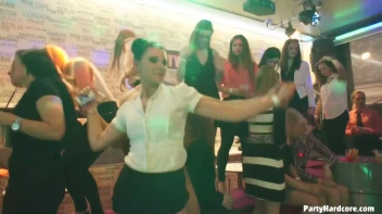 Party Hardcore Gone Crazy Vol. 33 Part 2 - Cam 4 Screencap 15 on www.sinx.com