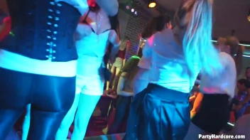 Party Hardcore Gone Crazy Vol. 35 Part 9 - Cam 4 Screencap 114 on www.sinx.com