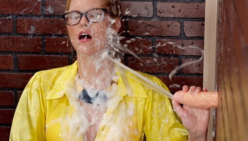 Latest deal - A huge slime wave for Izzy Delphine