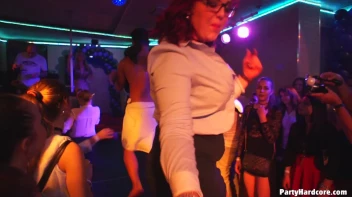 Party Hardcore Gone Crazy Vol. 38 Part 1 - Cam 1 Screencap 65 on www.sinx.com