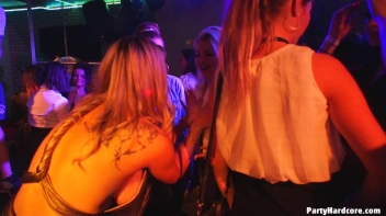 Party Hardcore Gone Crazy Vol. 38 Part 1 - Cam 1 Screencap 7 on www.sinx.com