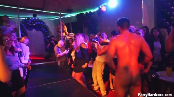 Party Hardcore Gone Crazy Vol. 38 Part 1 - Cam 1 Screencap 73 on www.sinx.com