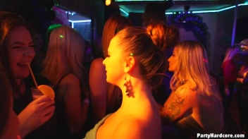 Party Hardcore Gone Crazy Vol. 38 Part 1 - Cam 1 Screencap 10 on www.sinx.com