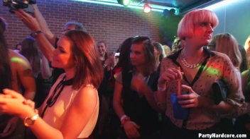 Party Hardcore Gone Crazy Vol. 38 Part 1 - Cam 1 Screencap 18 on www.sinx.com