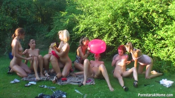 Oiled up Sluts P2 Cam 2 Screencap 26 on www.sinx.com