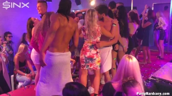 Party Hardcore Gone Crazy Vol. 45 Part 7 - Cam 4 Screencap 89 on www.sinx.com