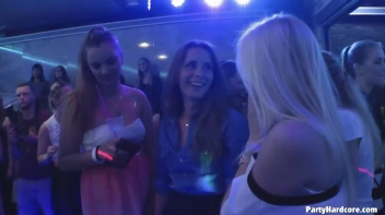 Party Hardcore Gone Crazy Vol. 29 Part 1 - Cam 3 Screencap 58 on www.sinx.com