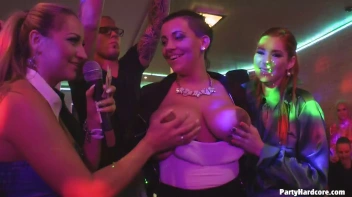Party Hardcore Gone Crazy Vol. 29 Part 1 - Cam 3 Screencap 33 on www.sinx.com