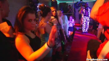 Party Hardcore Gone Crazy Vol. 38 Part 6 - Cam 1 Screencap 56 on www.sinx.com