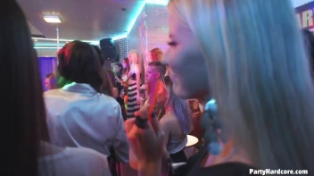 Party Hardcore Gone Crazy Vol. 29 Part 2 - Cam 2 Screencap 86 on www.sinx.com