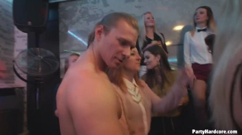 Party Hardcore Gone Crazy Vol. 29 Part 2 - Cam 2 Screencap 45 on www.sinx.com